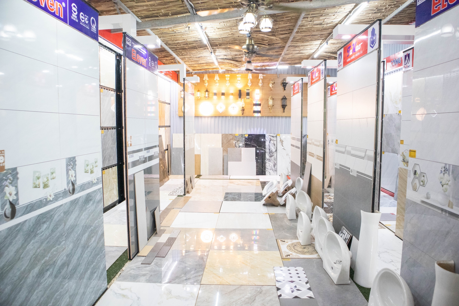 Showroom Mai Tú Hà Nội