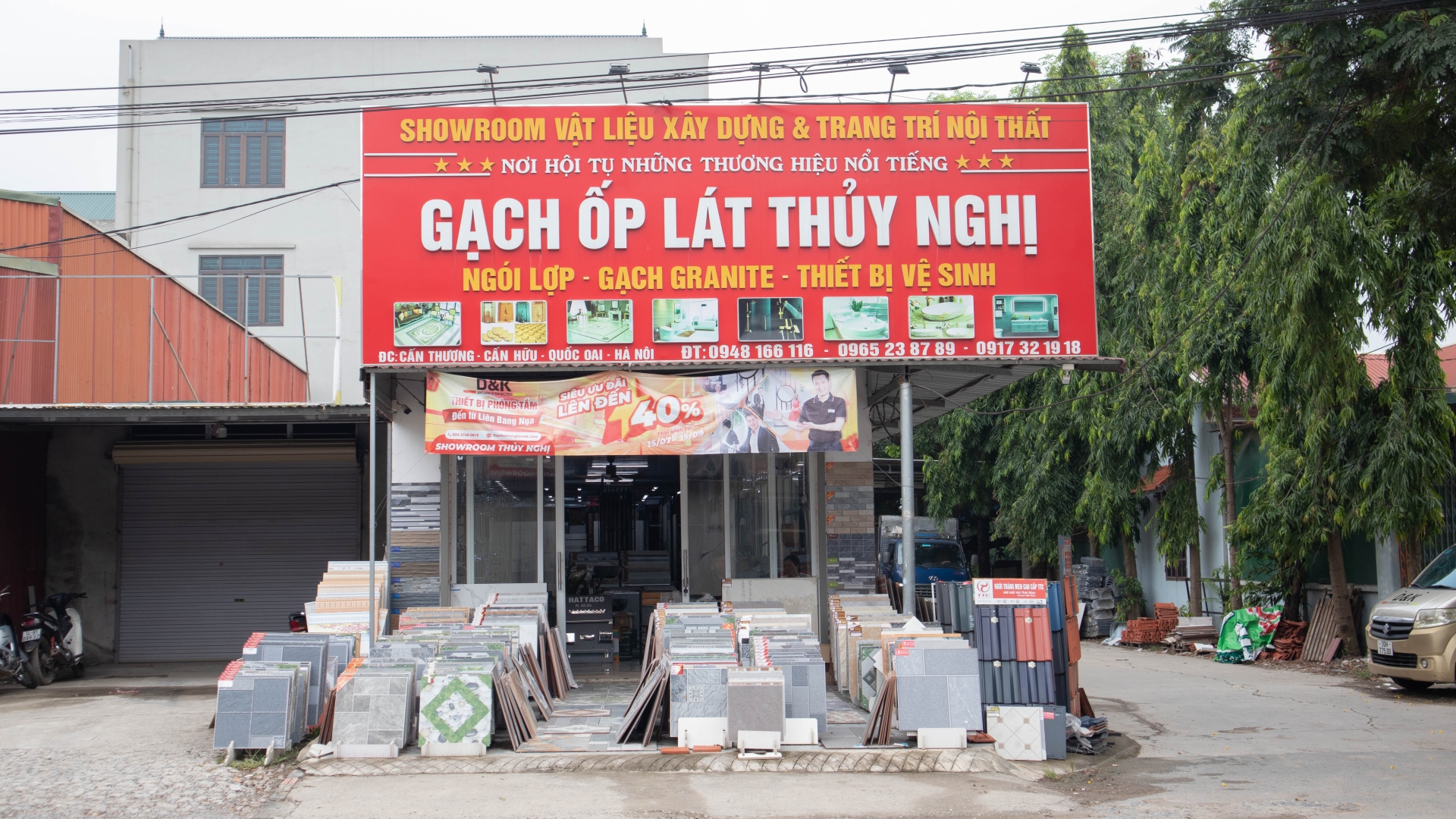 Showroom Thủy Nghị Hà Nội